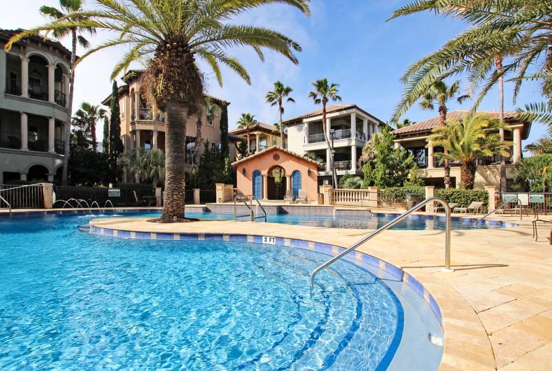 SAINT TROPEZ - Residential