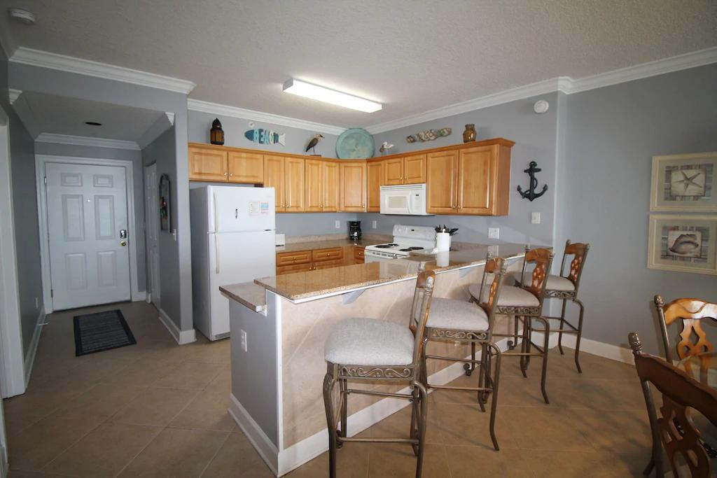 EMERALD ISLE CONDO - Residential