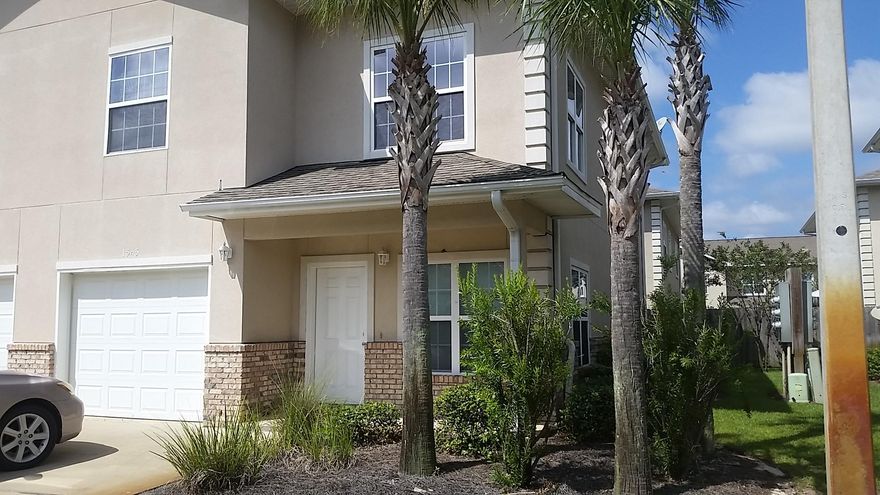 Pack your bags for this incredible home central to everything in Fort Waton Beach. If you work at Hurlburt Field, save $$$ on Gas, so close you can actually ride your bike to work. And approximately 10 minutes to Eglin AFB, schools & shopping. This lovely end unit features new paint, new carpet & upgraded wood laminate that you must see. The sellers have tastefully installed 20x20'' tiles in the kitchen and bathrooms,beautiful granite counters w/custom cabinetry. High windows lets in lots of natural light & ceiling fans throughout. This unit features a 1st flr master bedrm & full bath, plus an additional master bedrm upstairs. Another feature is the large loft area that overlooks living room: can be used as an office/sitting or even gym area. ***Bonus $500 gas card for new buyer!