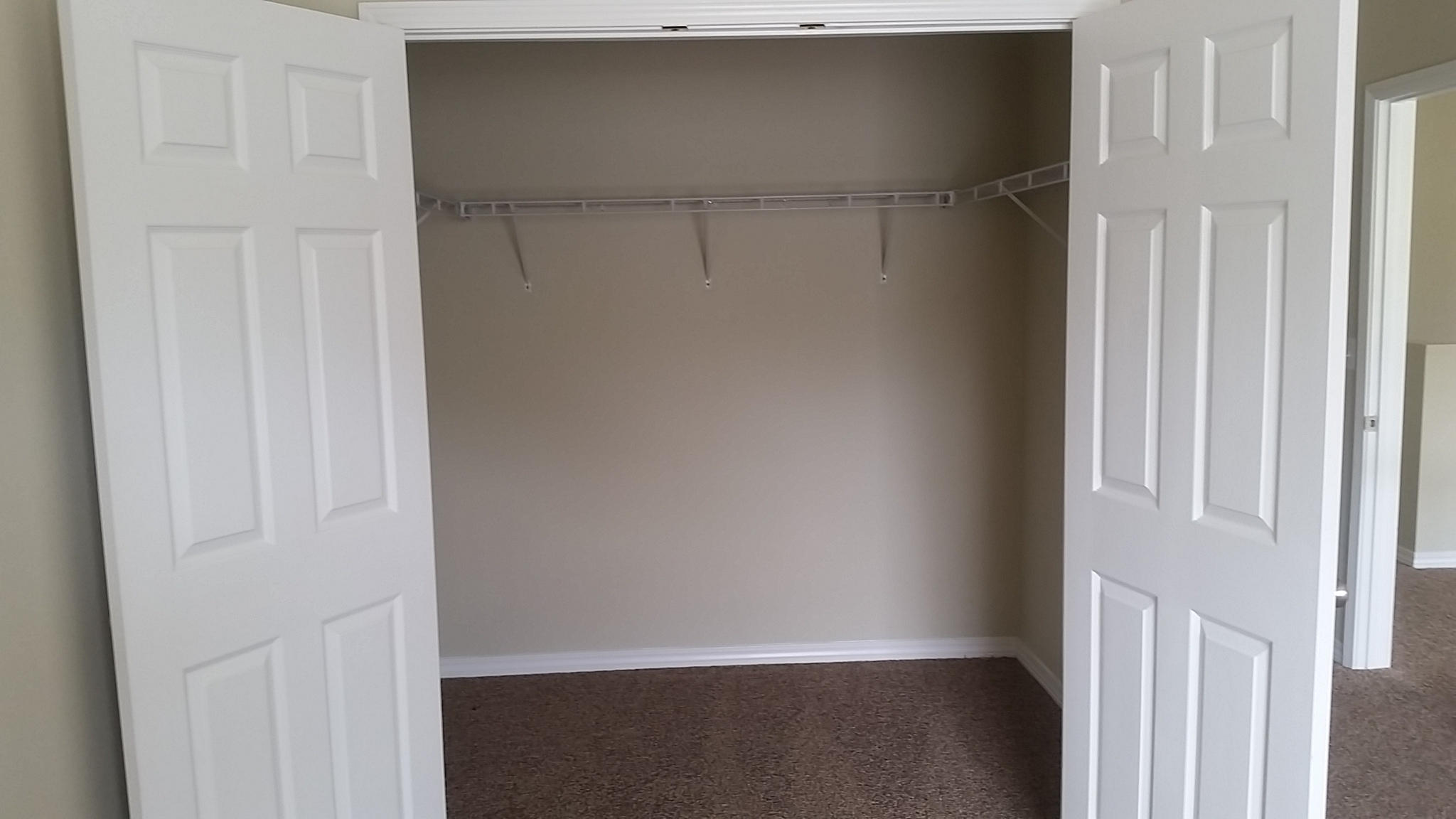 MERIDIAN SQUARE T/H - Residential