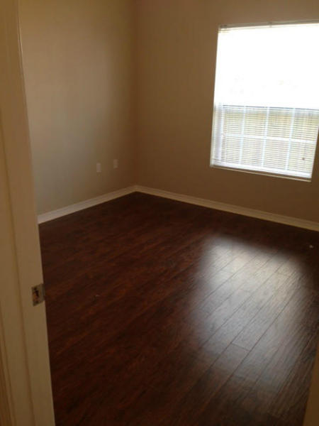 MERIDIAN SQUARE T/H - Residential