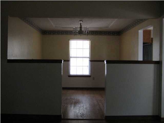 KENNEDY LAKES 1ST ADDN - Residential Lease