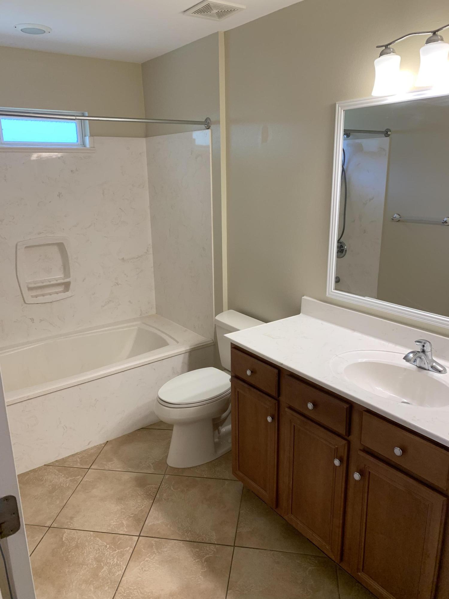 RAINTREE ESTATES - Residential Lease