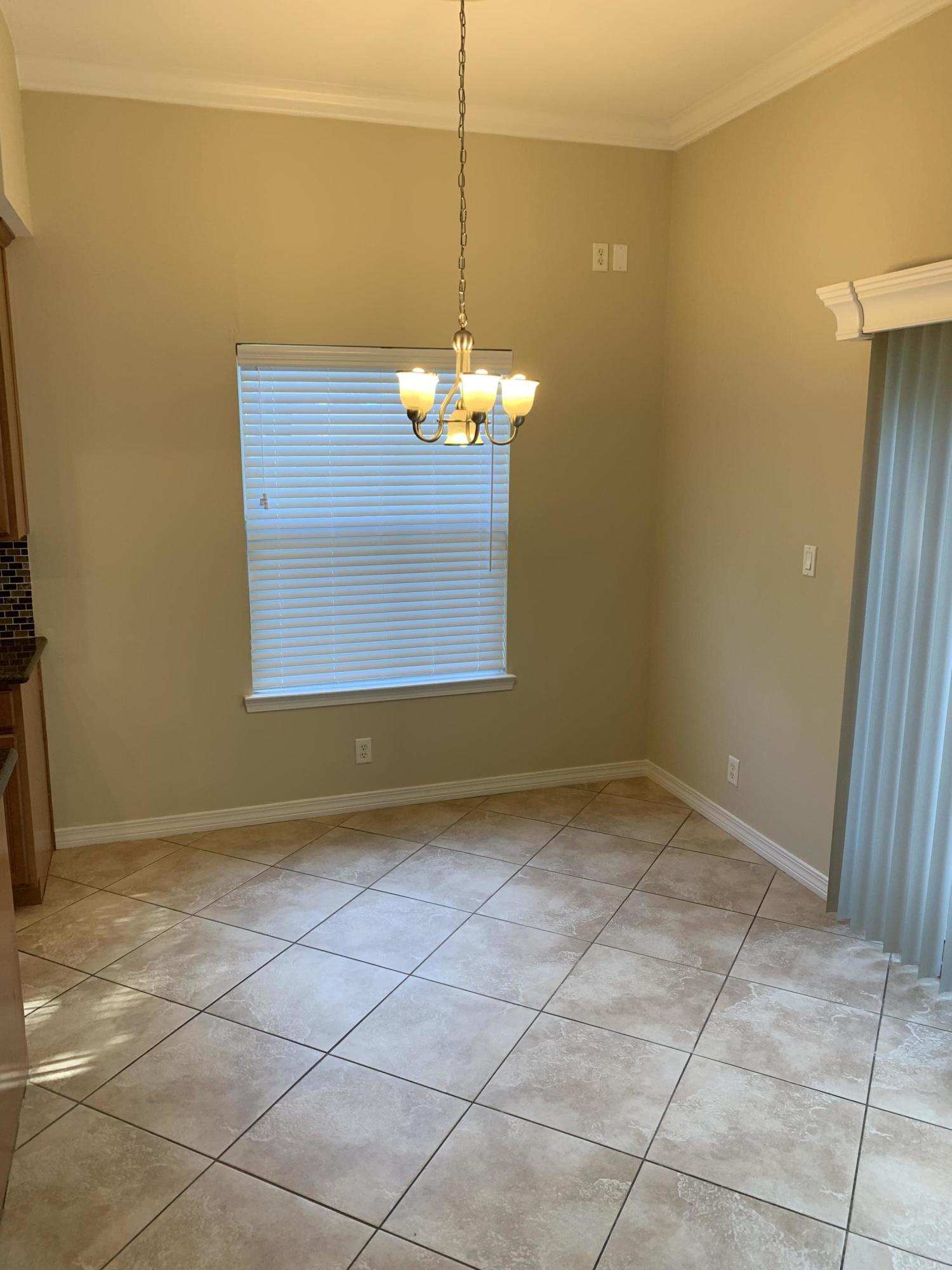 RAINTREE ESTATES - Residential Lease