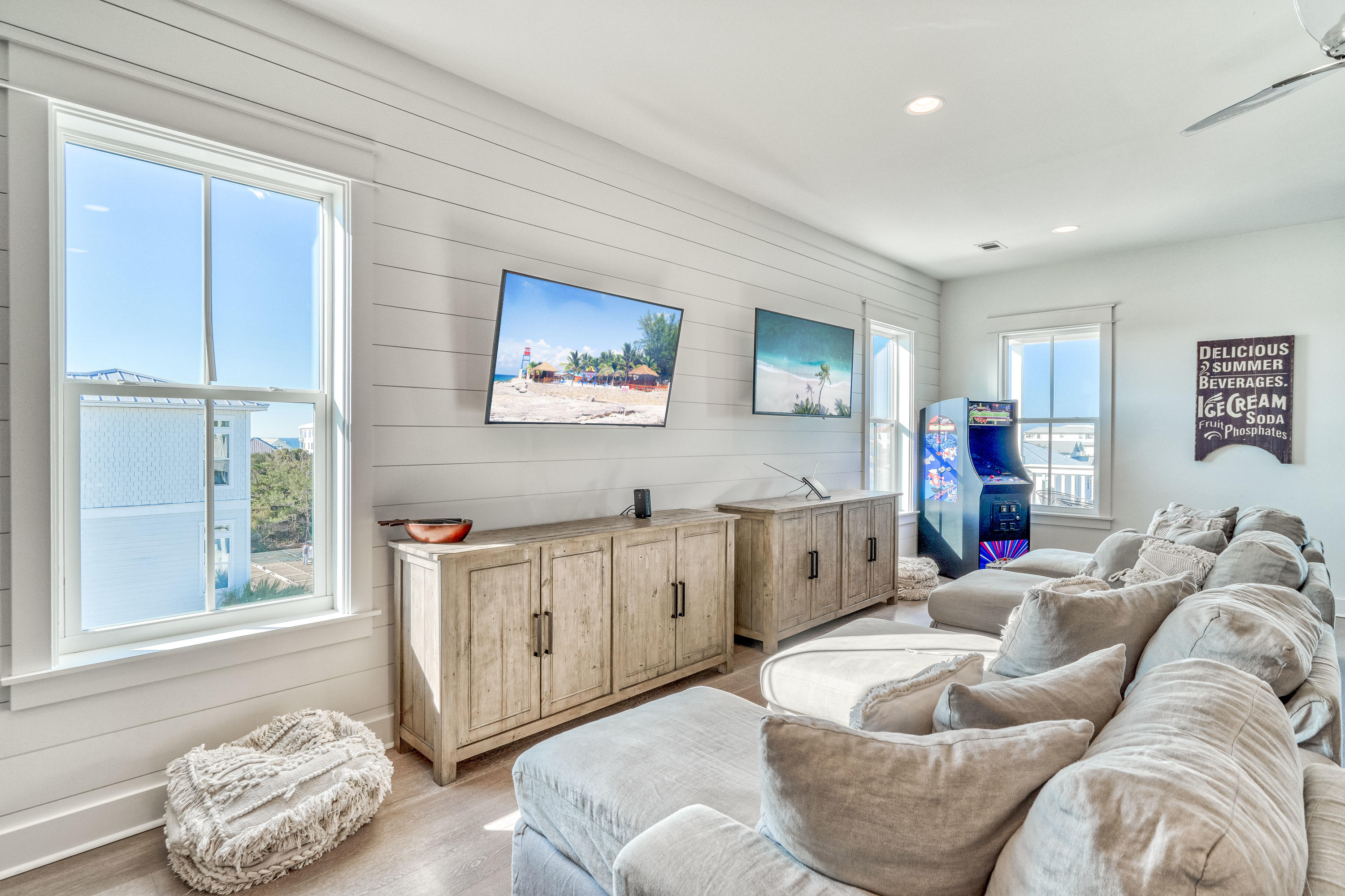 SEACREST EAST - Residential