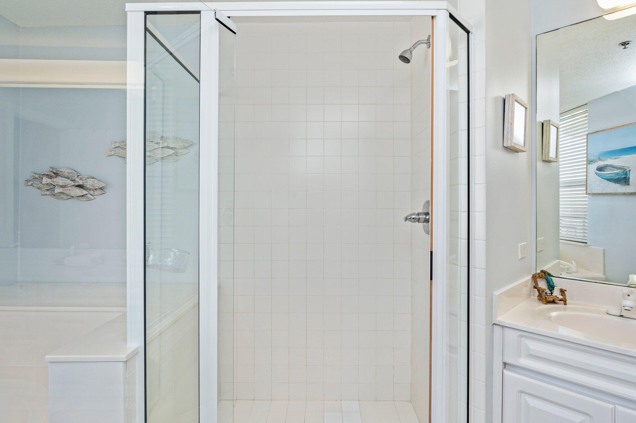 BEACH COLONY RESORT - Residential