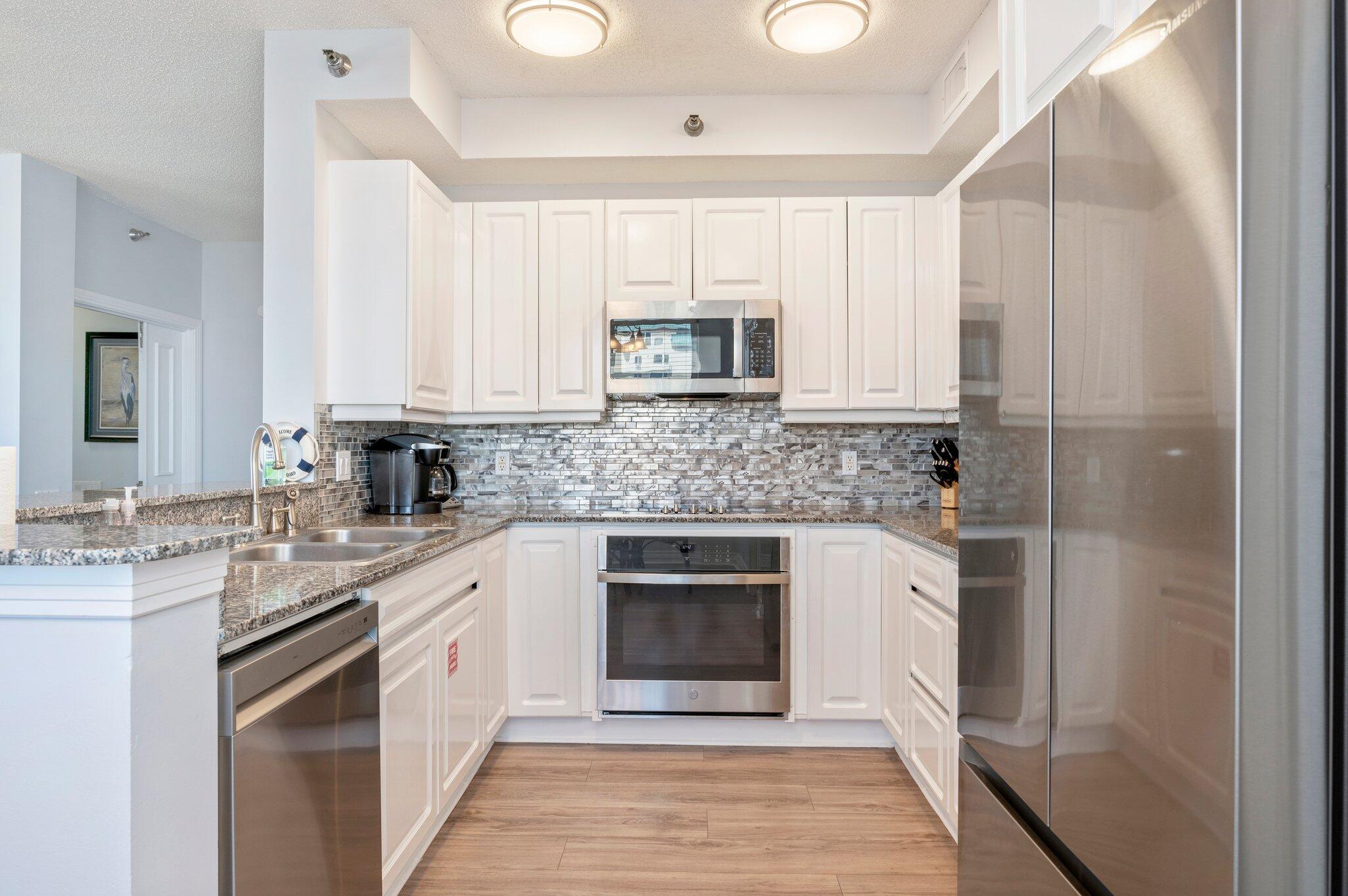 BEACH COLONY RESORT - Residential