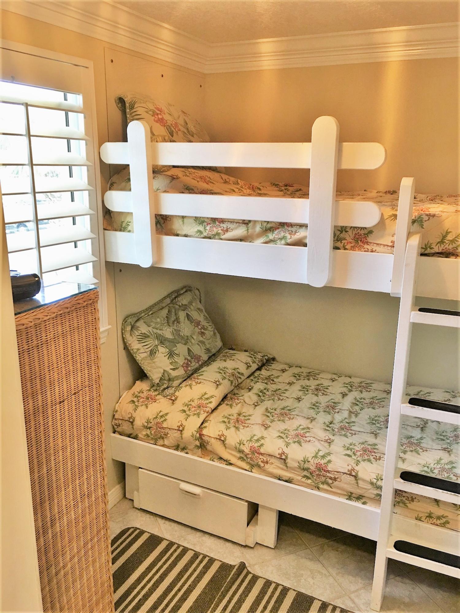 DESTIN WEST BEACH & BAY RESORT - Gulfside - Residential