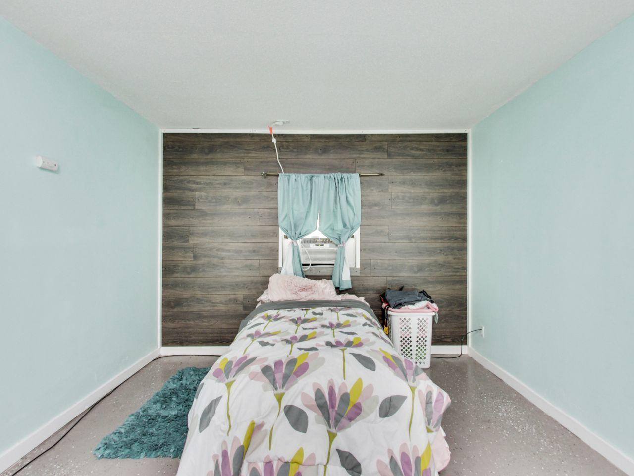 SHOAL TERRACE ESTATES - Residential