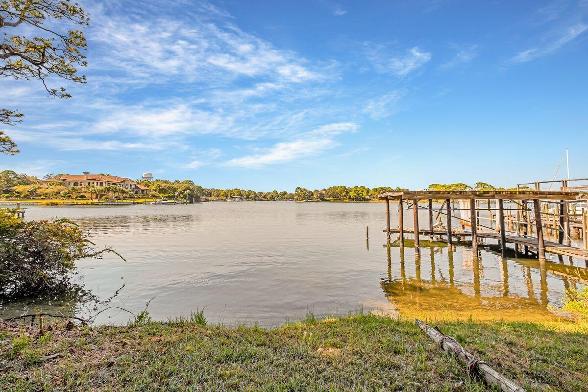 JOES BAYOU 1ST ADDN - Residential