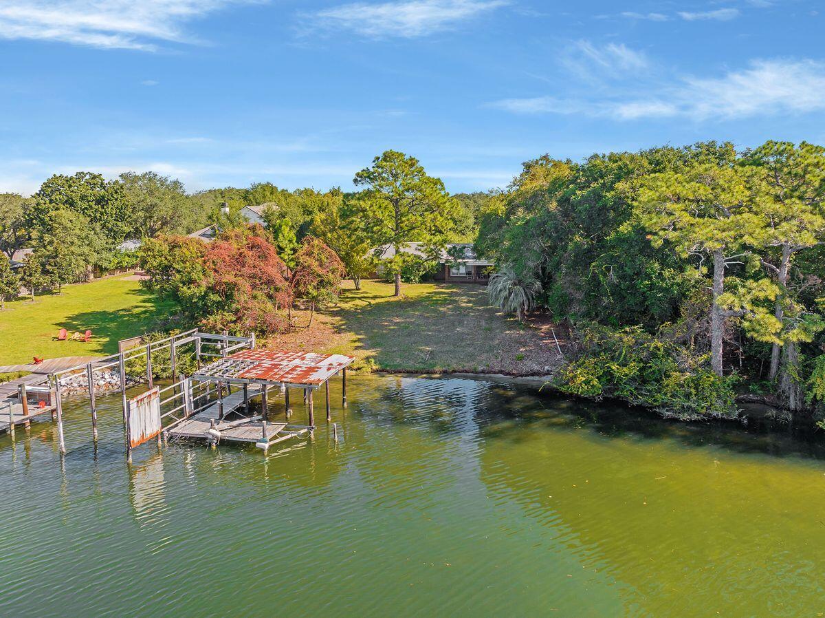 JOES BAYOU 1ST ADDN - Residential