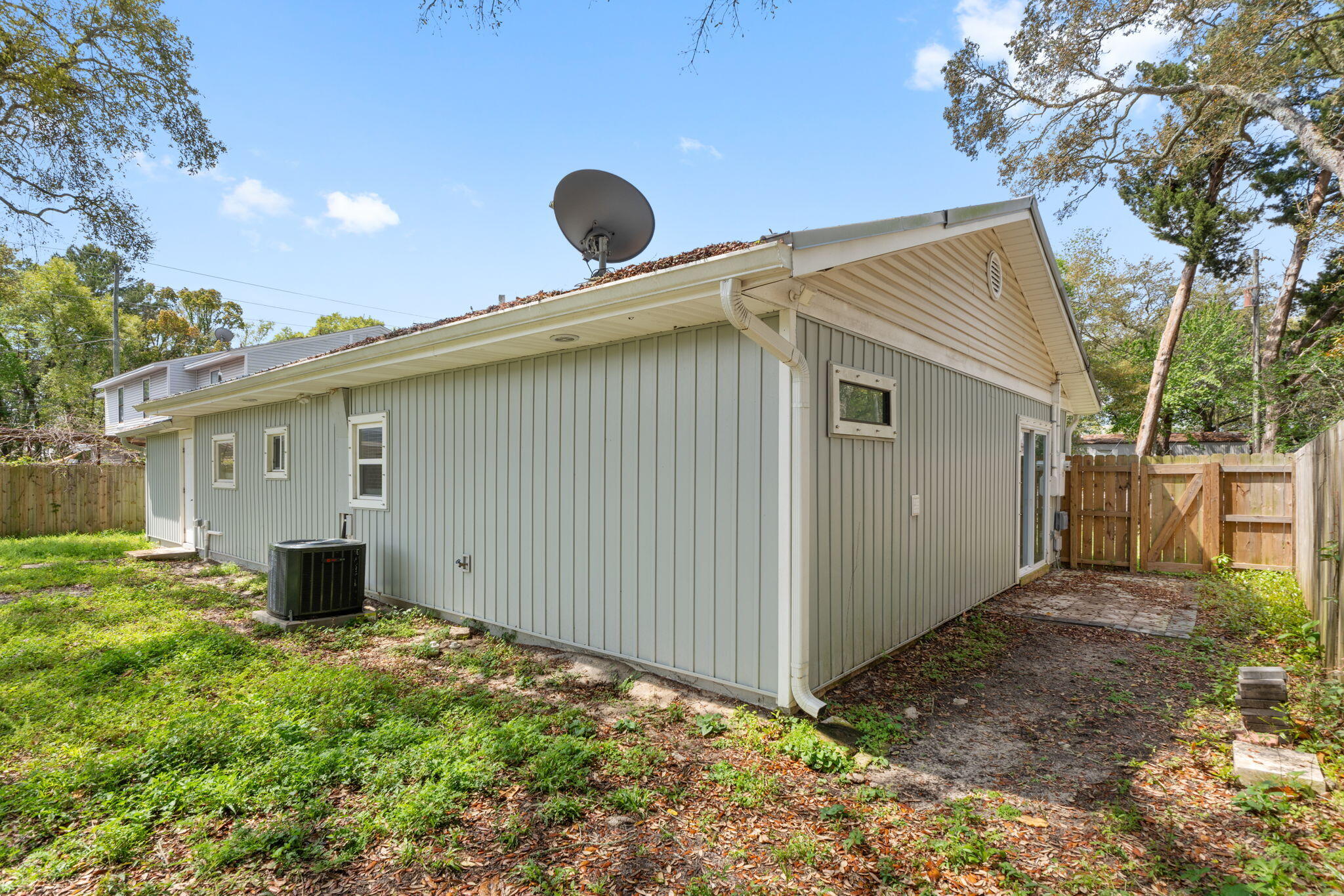 METES & BOUNDS - Residential