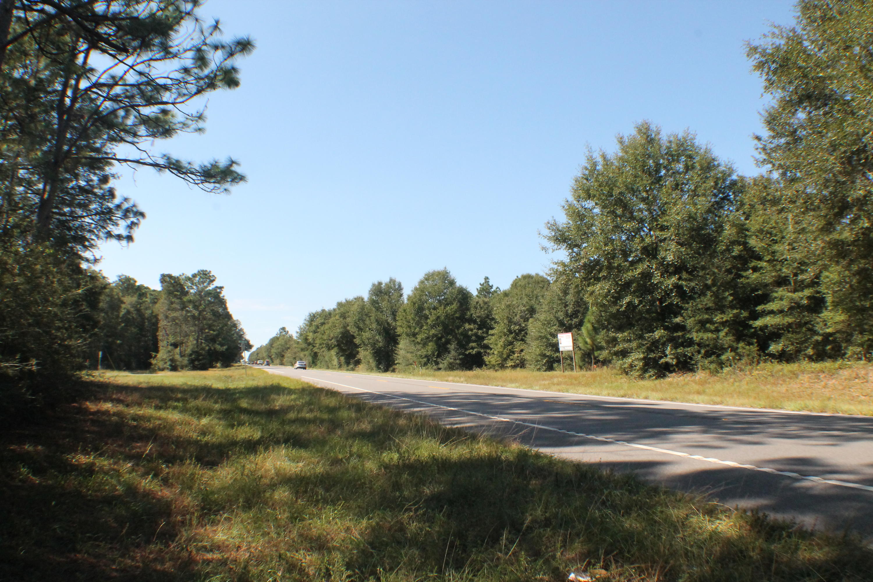 METES & BOUNDS - Land