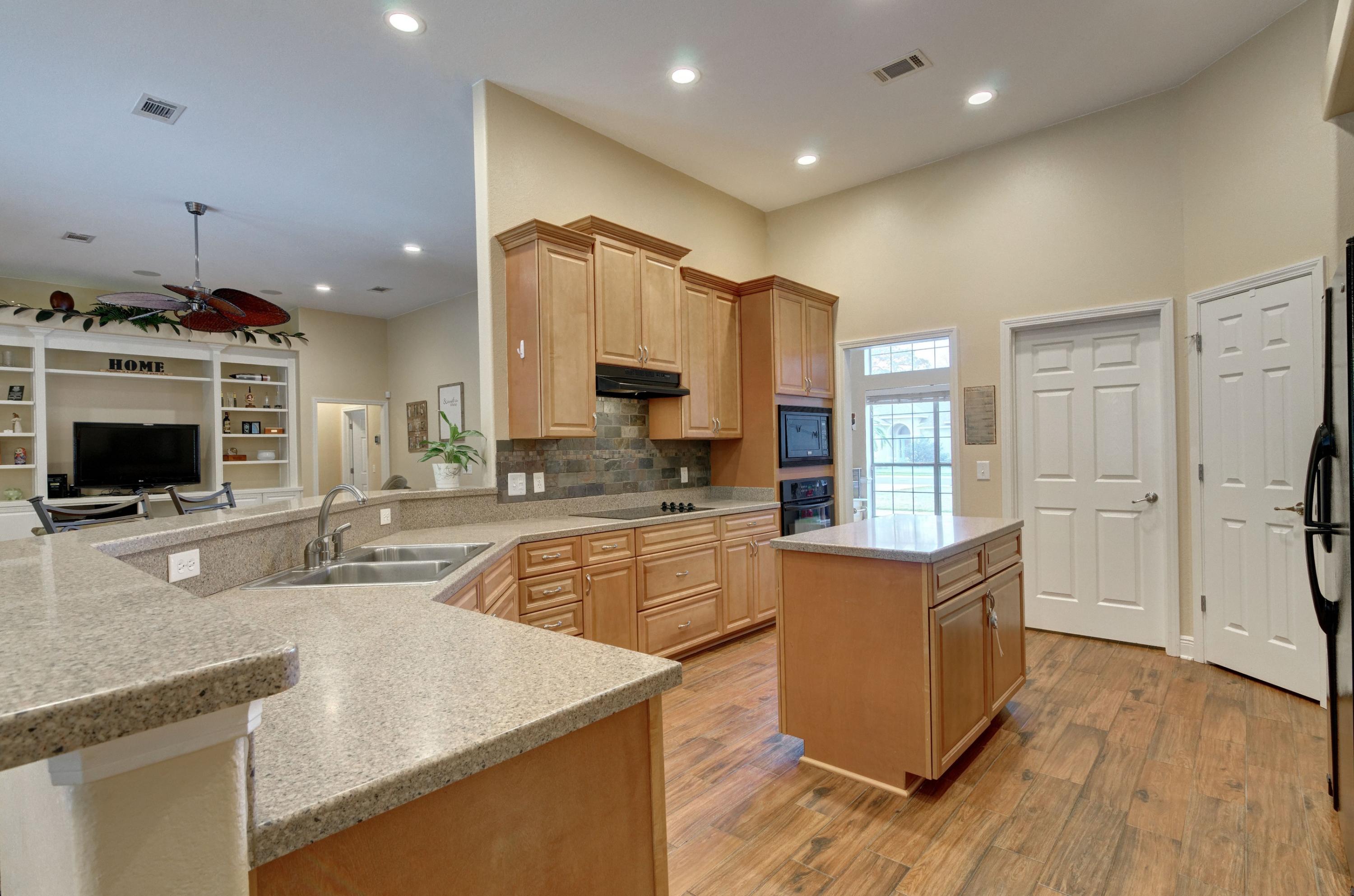 HERITAGE PARK - Residential