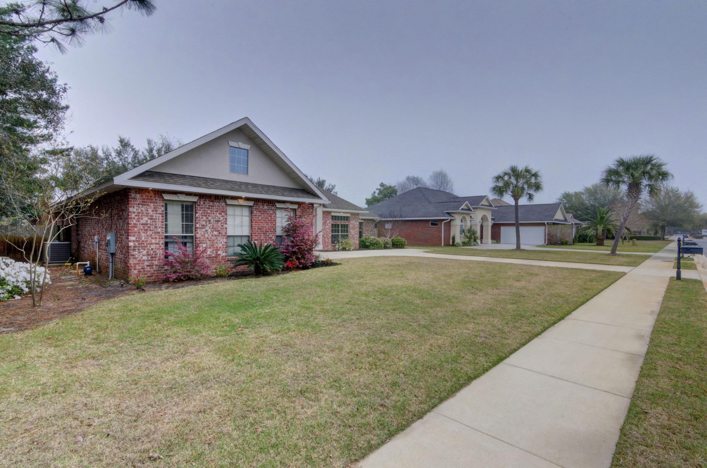 HERITAGE PARK - Residential