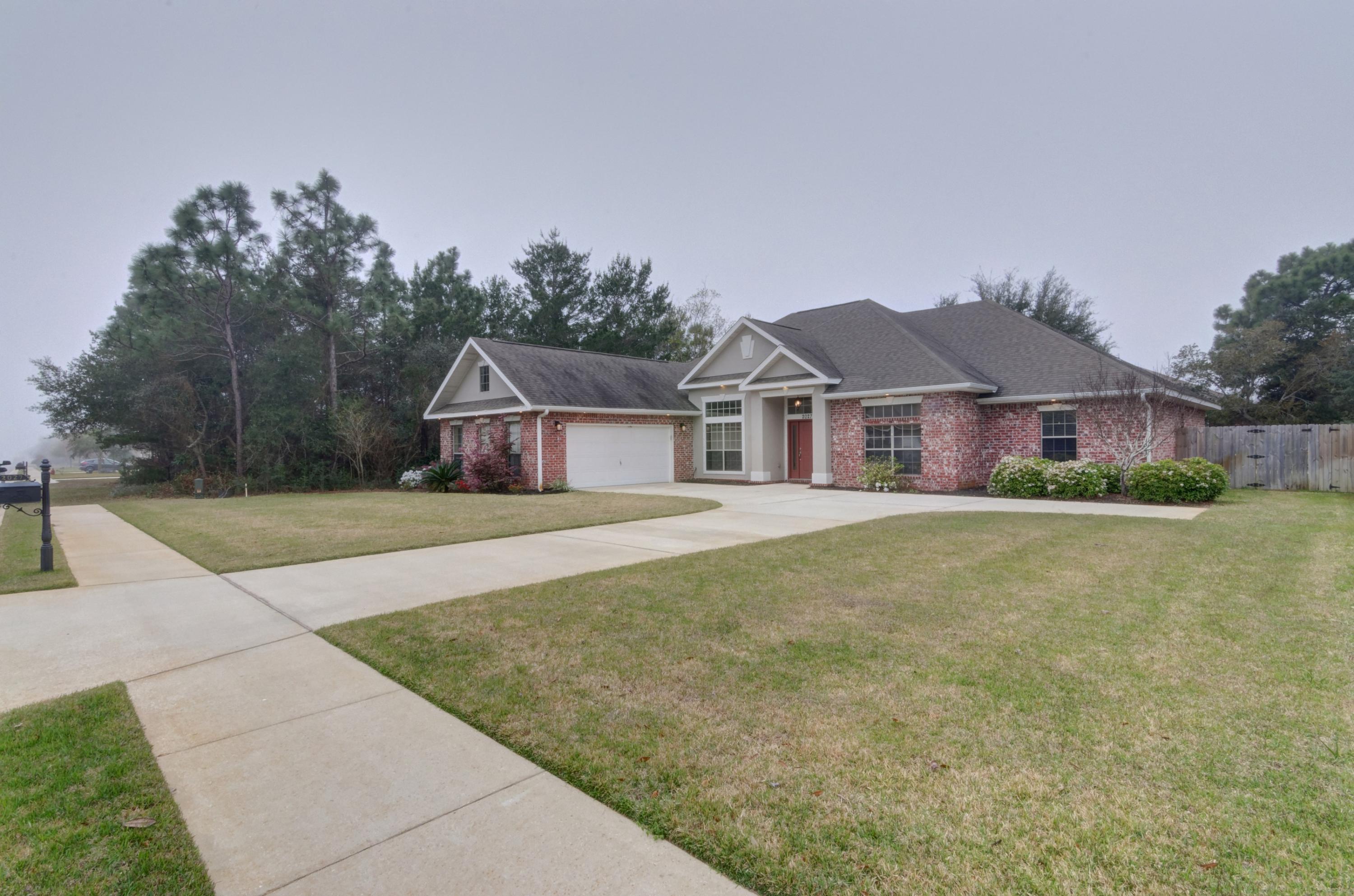 HERITAGE PARK - Residential