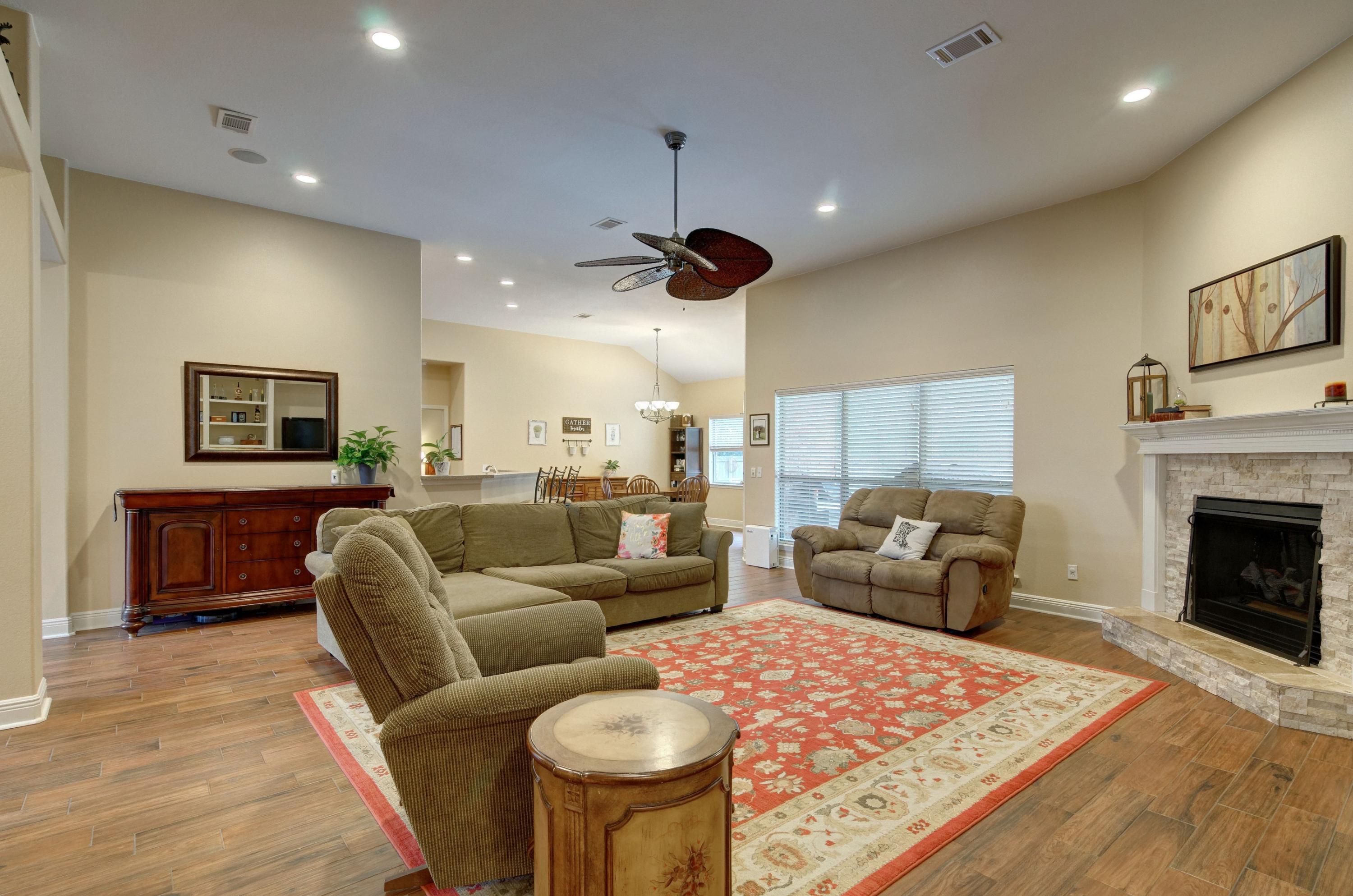 HERITAGE PARK - Residential