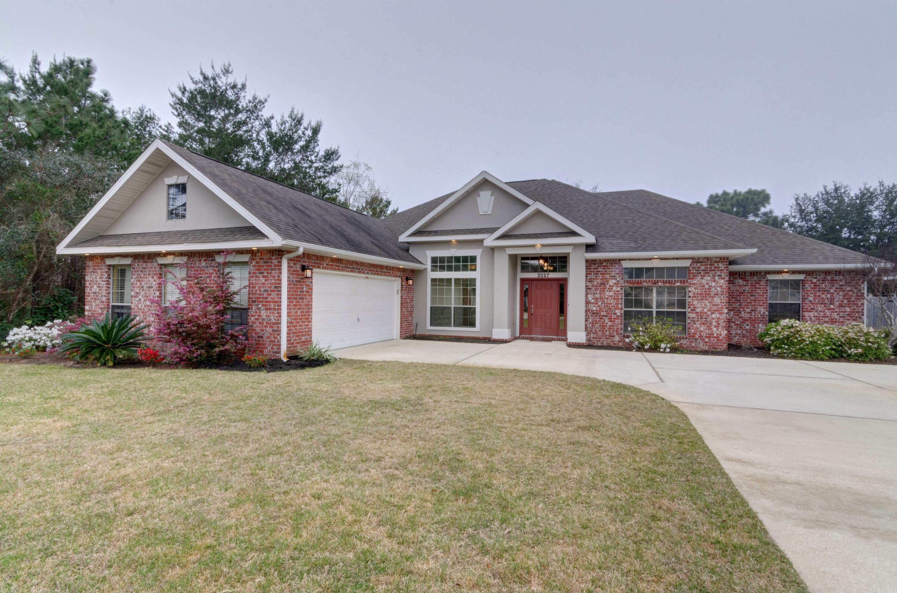 HERITAGE PARK - Residential