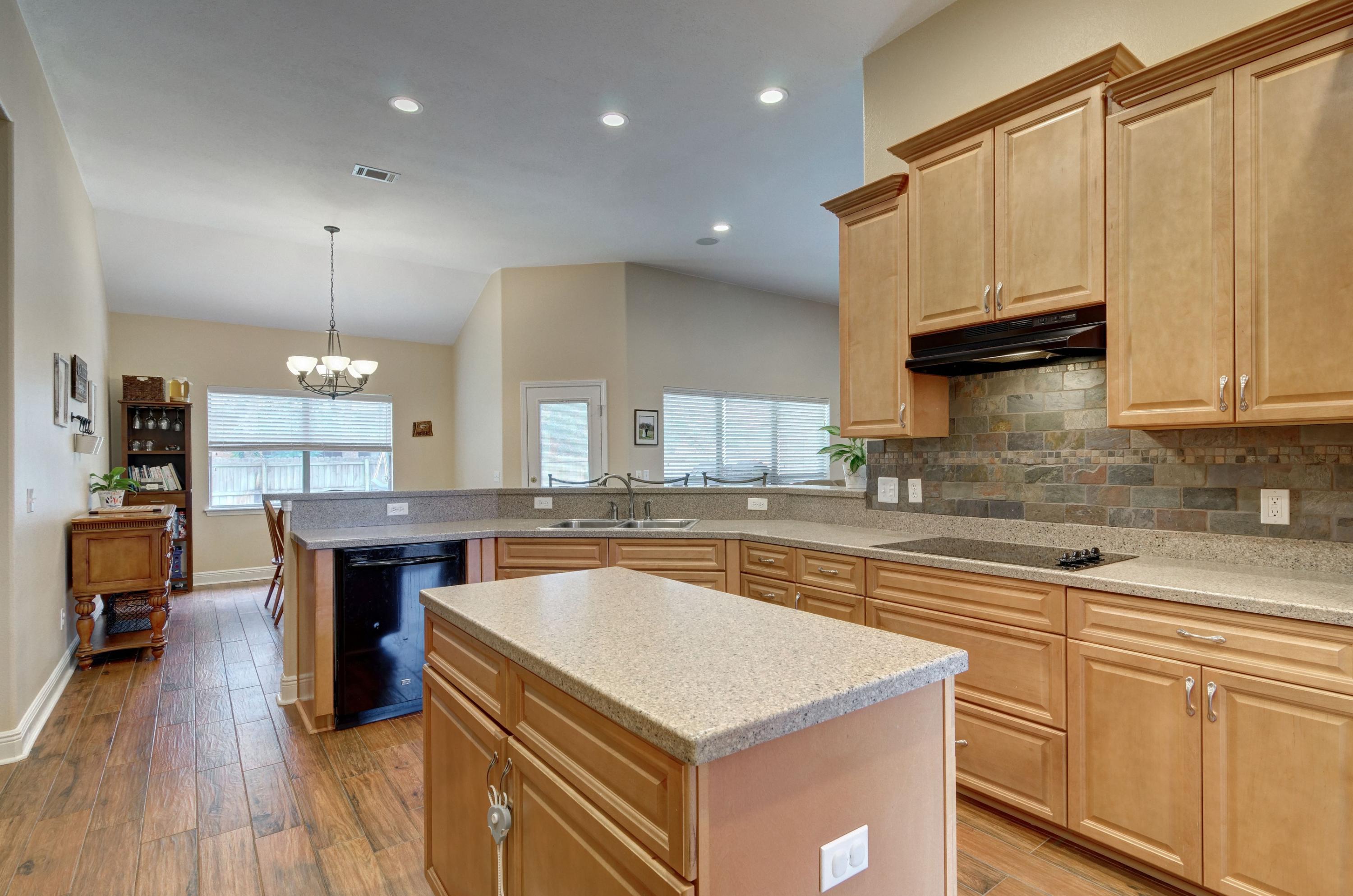 HERITAGE PARK - Residential