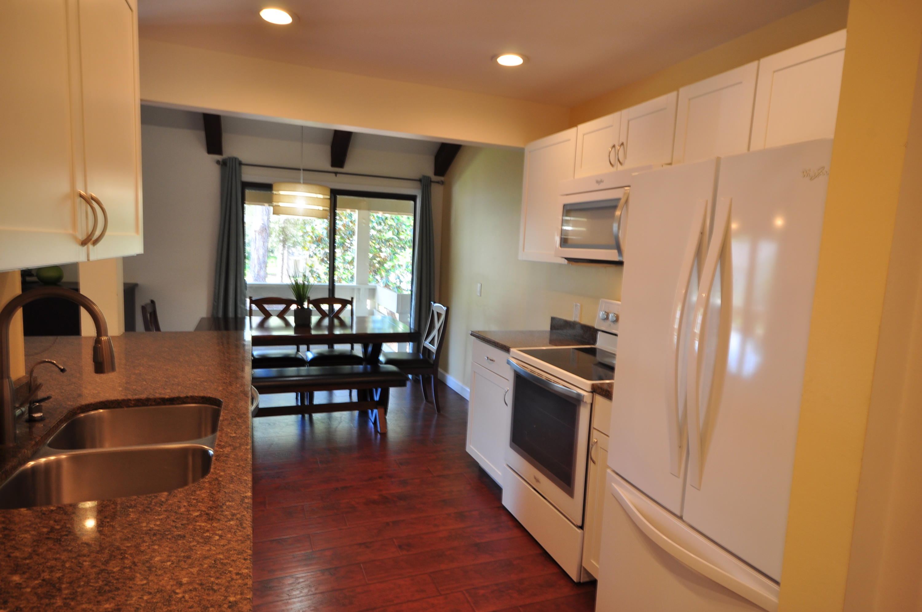 Seascape Condo Garden Villas - Residential