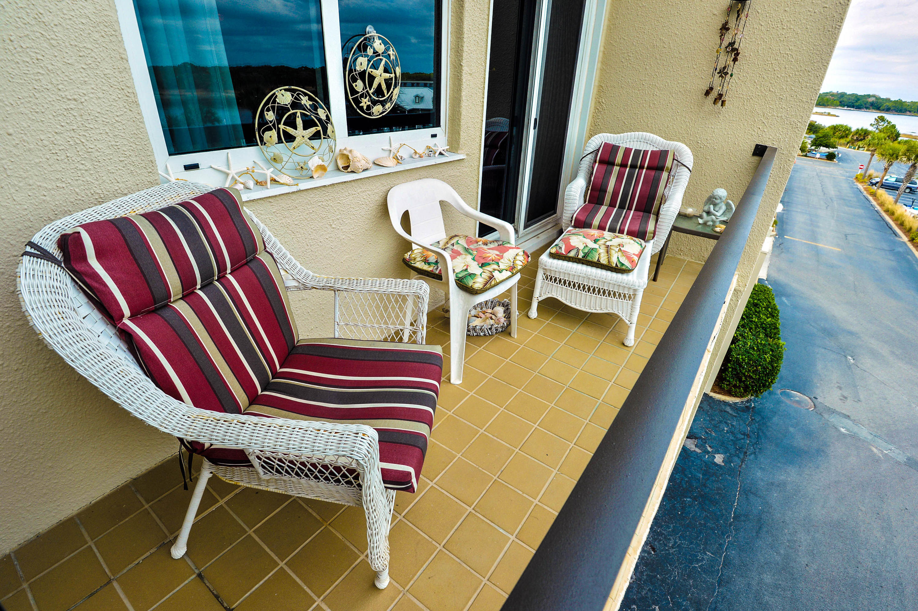 PINNACLE PORT - Residential