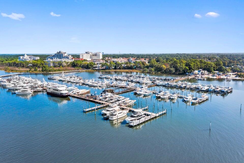 CRYSTAL LAKE AT SANDESTIN - Residential