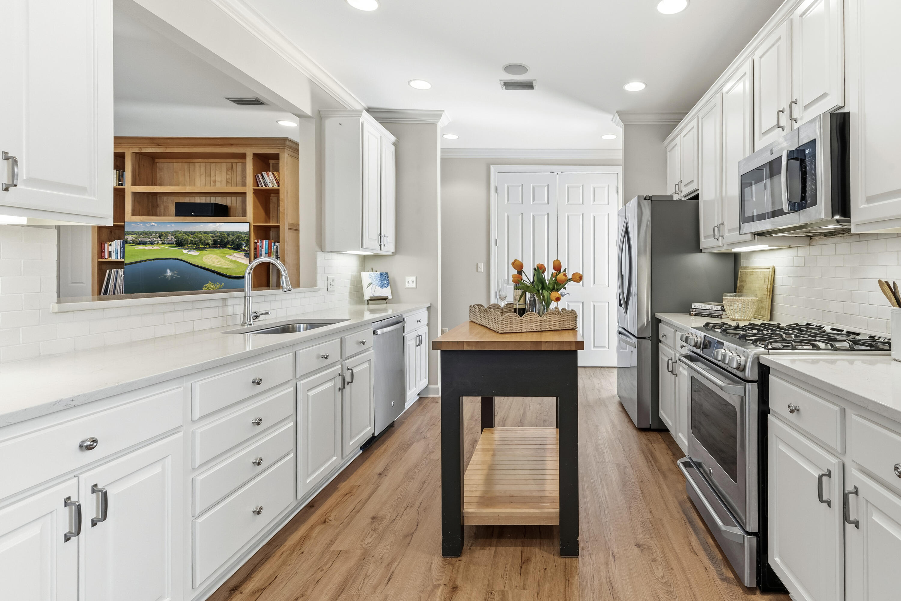 CRYSTAL LAKE AT SANDESTIN - Residential