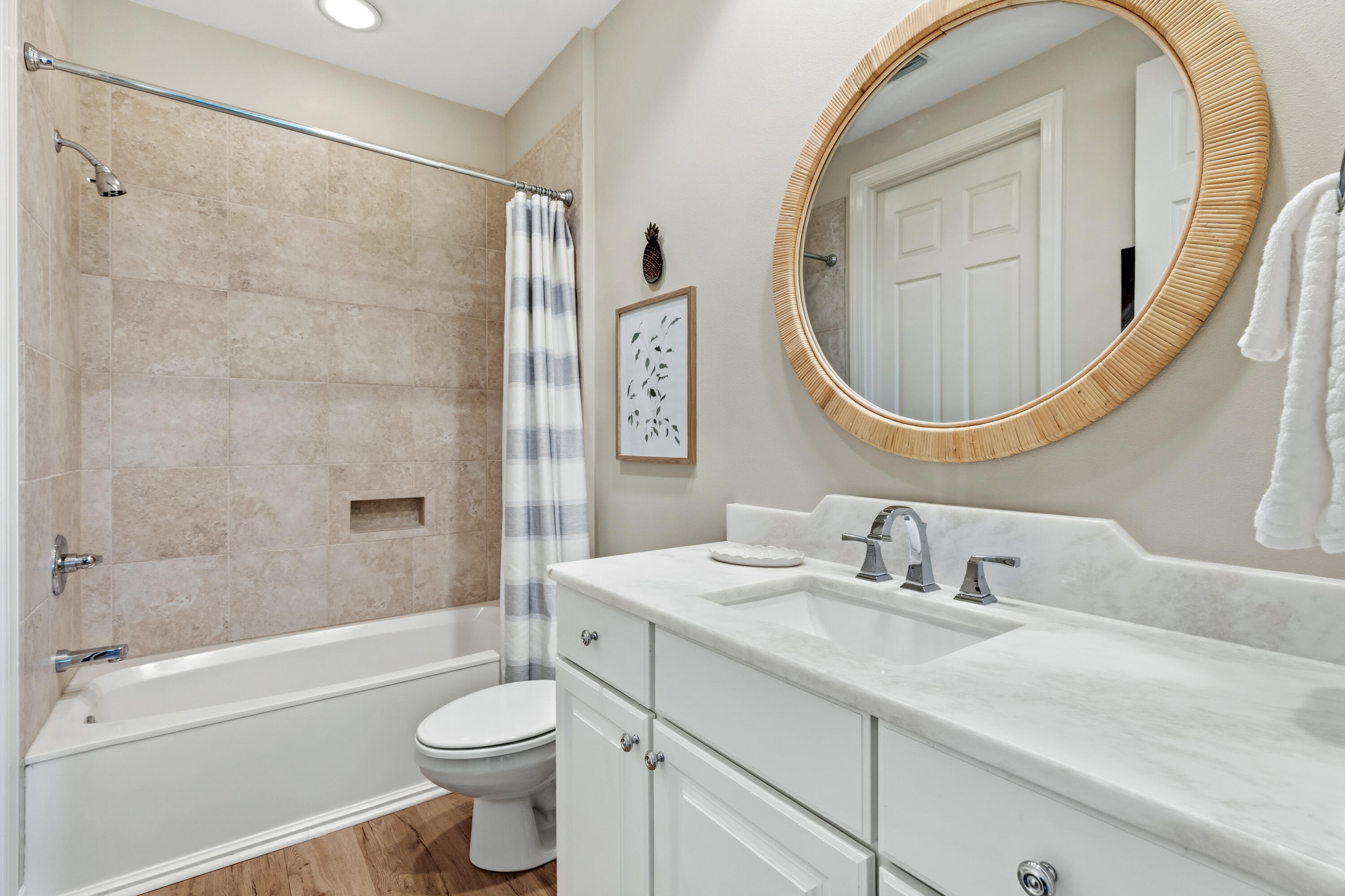 CRYSTAL LAKE AT SANDESTIN - Residential