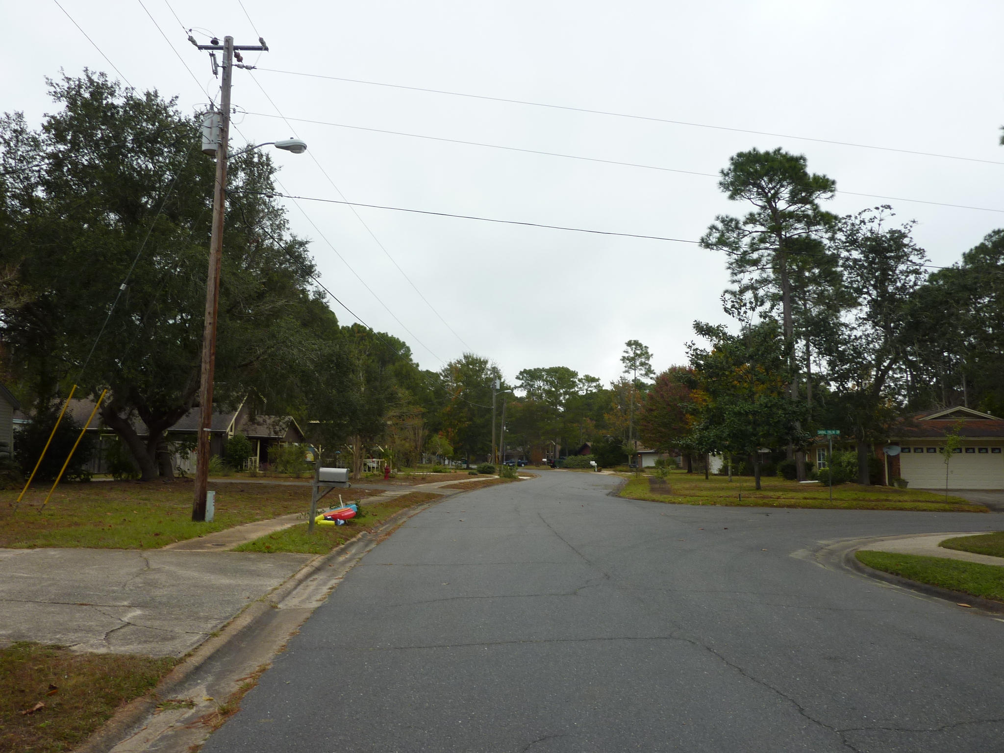 PINEWOOD ESTATES - Residential