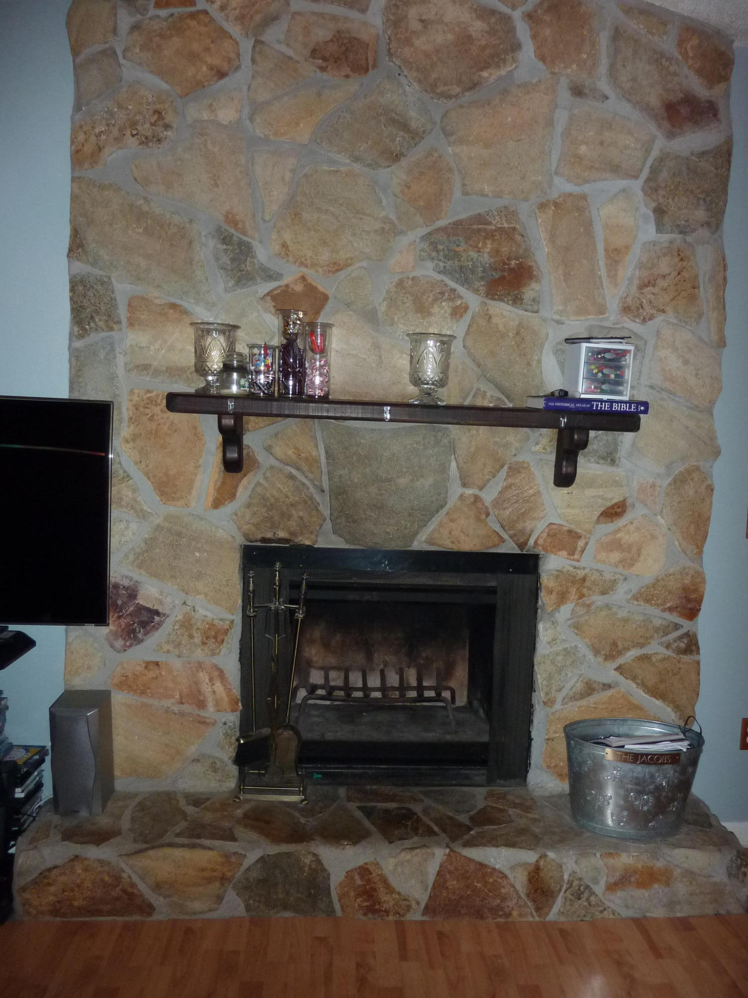 PINEWOOD ESTATES - Residential