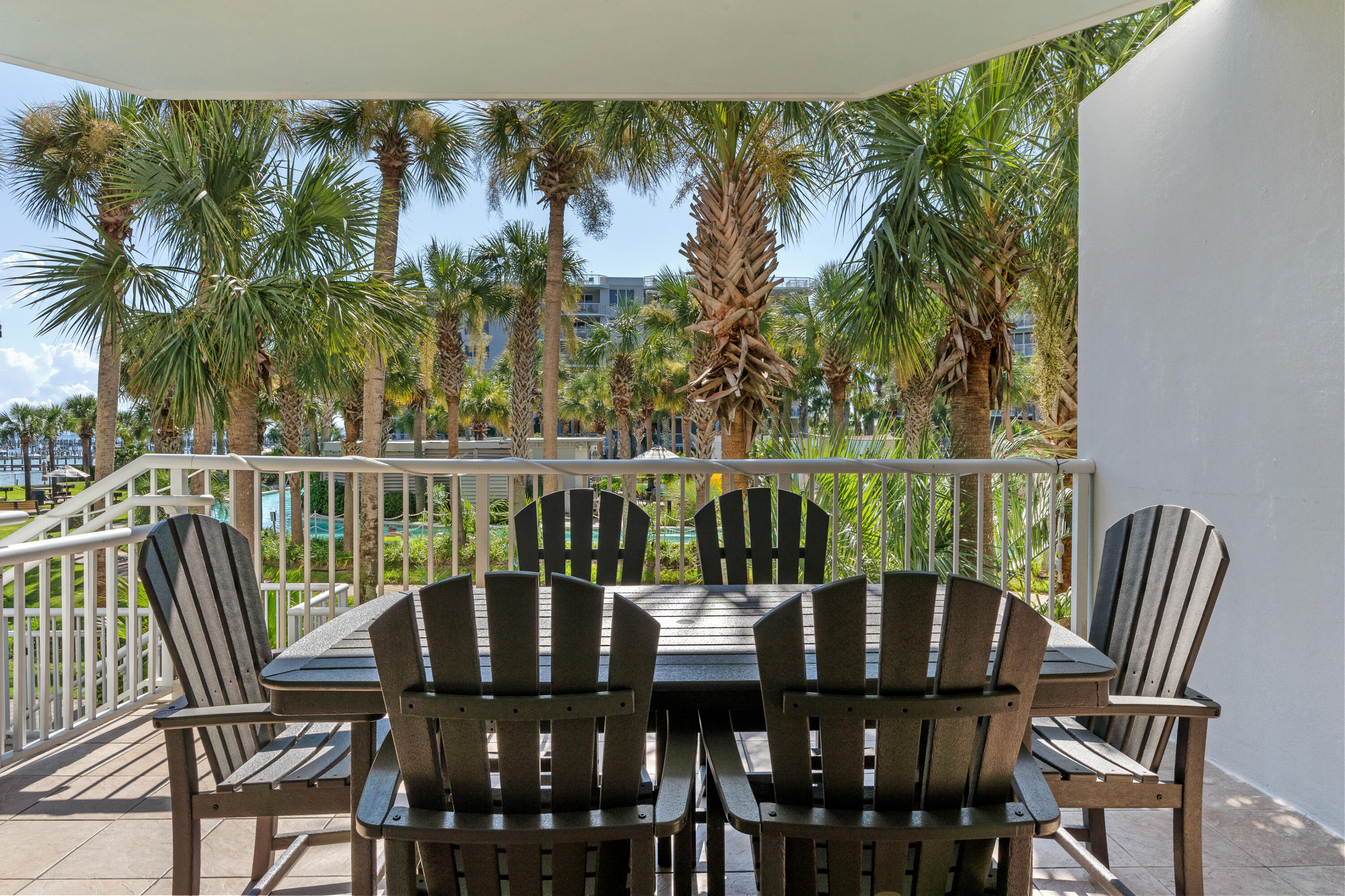 DESTIN WEST BEACH & BAY RESORT-GULFSIDE - Residential