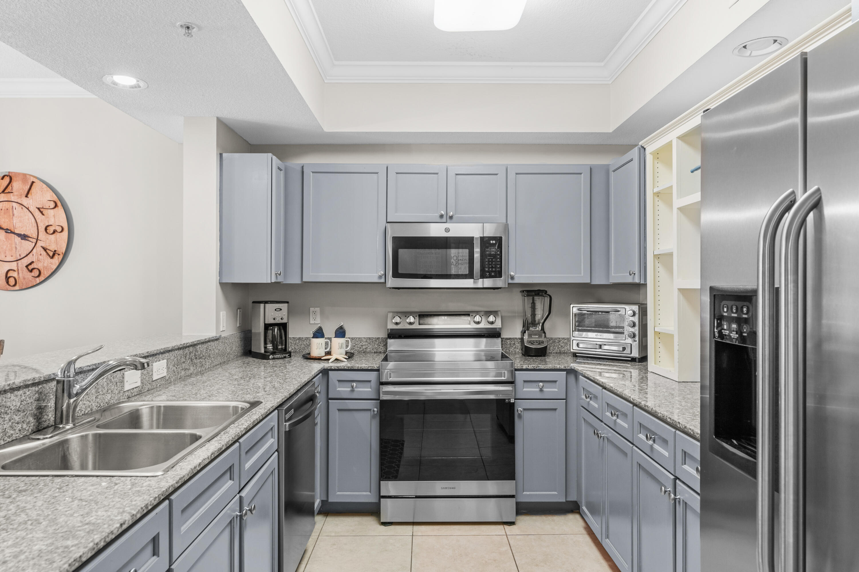 DESTIN WEST BEACH & BAY RESORT-GULFSIDE - Residential