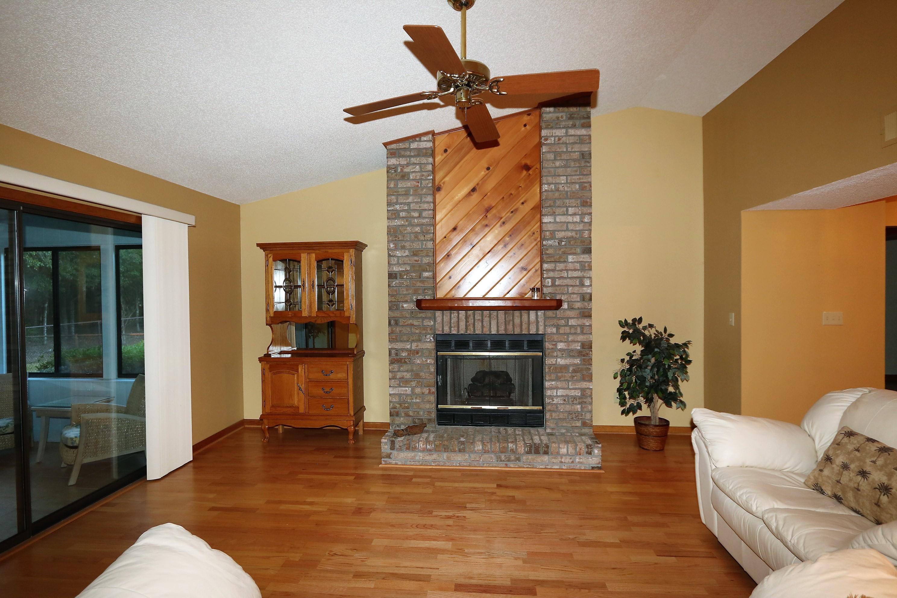 CEDAR RIDGE PH 9 - Residential