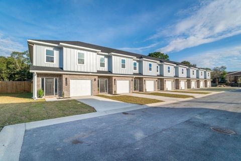 A home in Fort Walton Beach