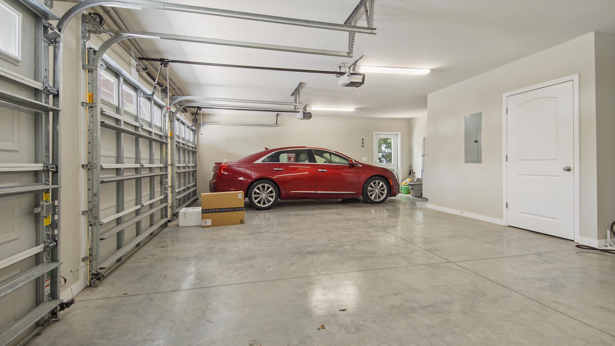 EASTERN LAKE S/D - Residential