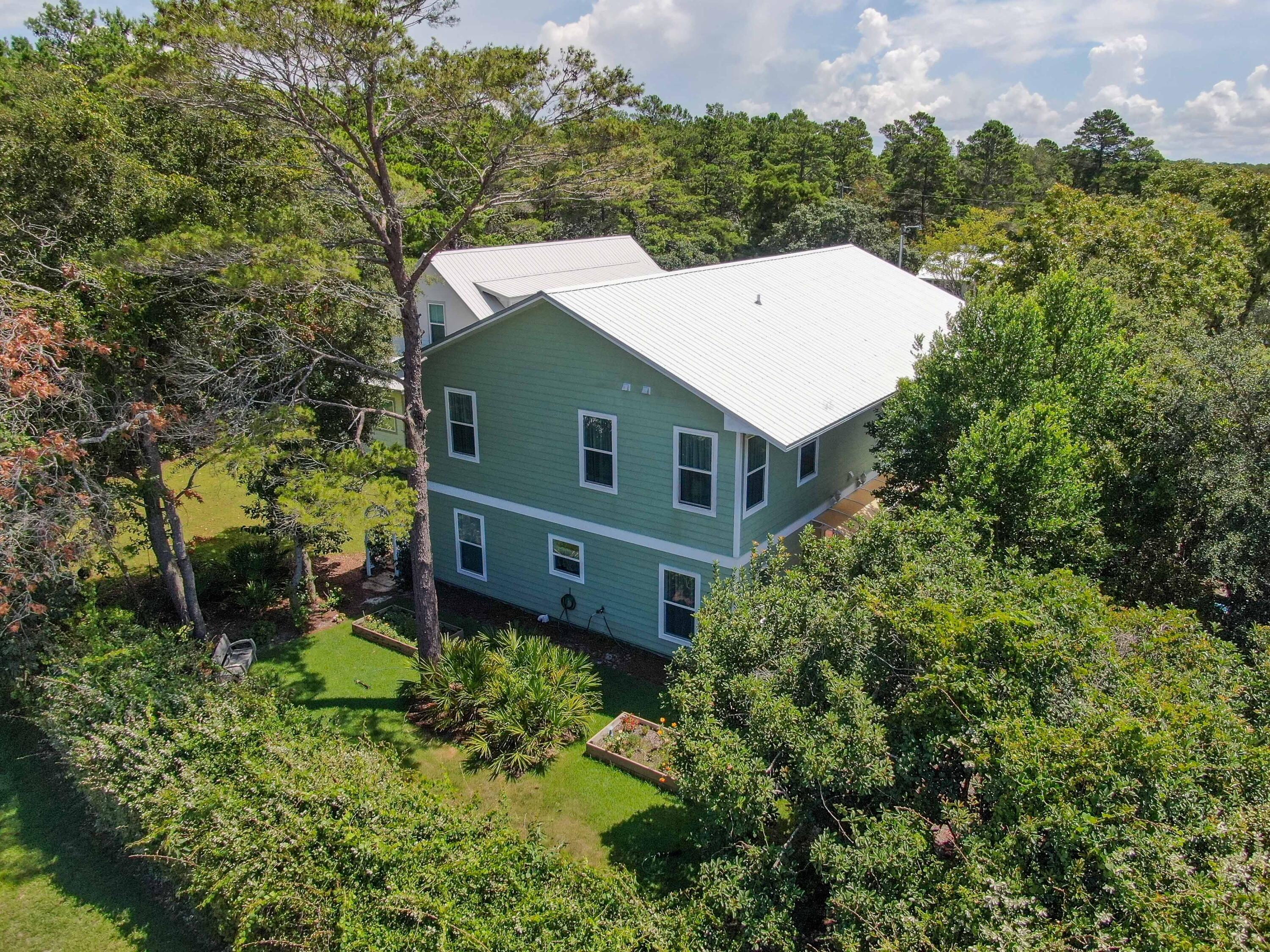 EASTERN LAKE S/D - Residential