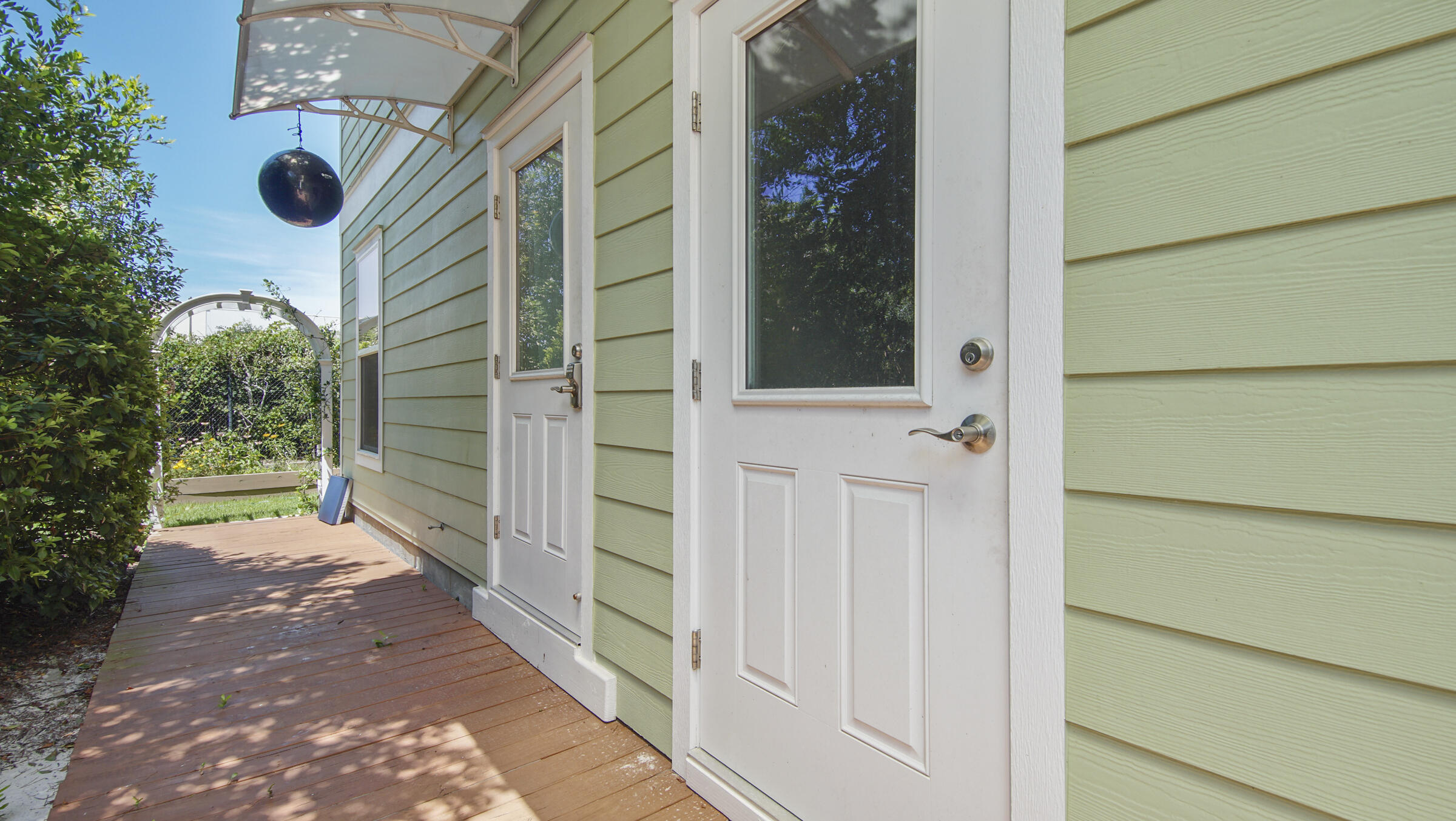 EASTERN LAKE S/D - Residential