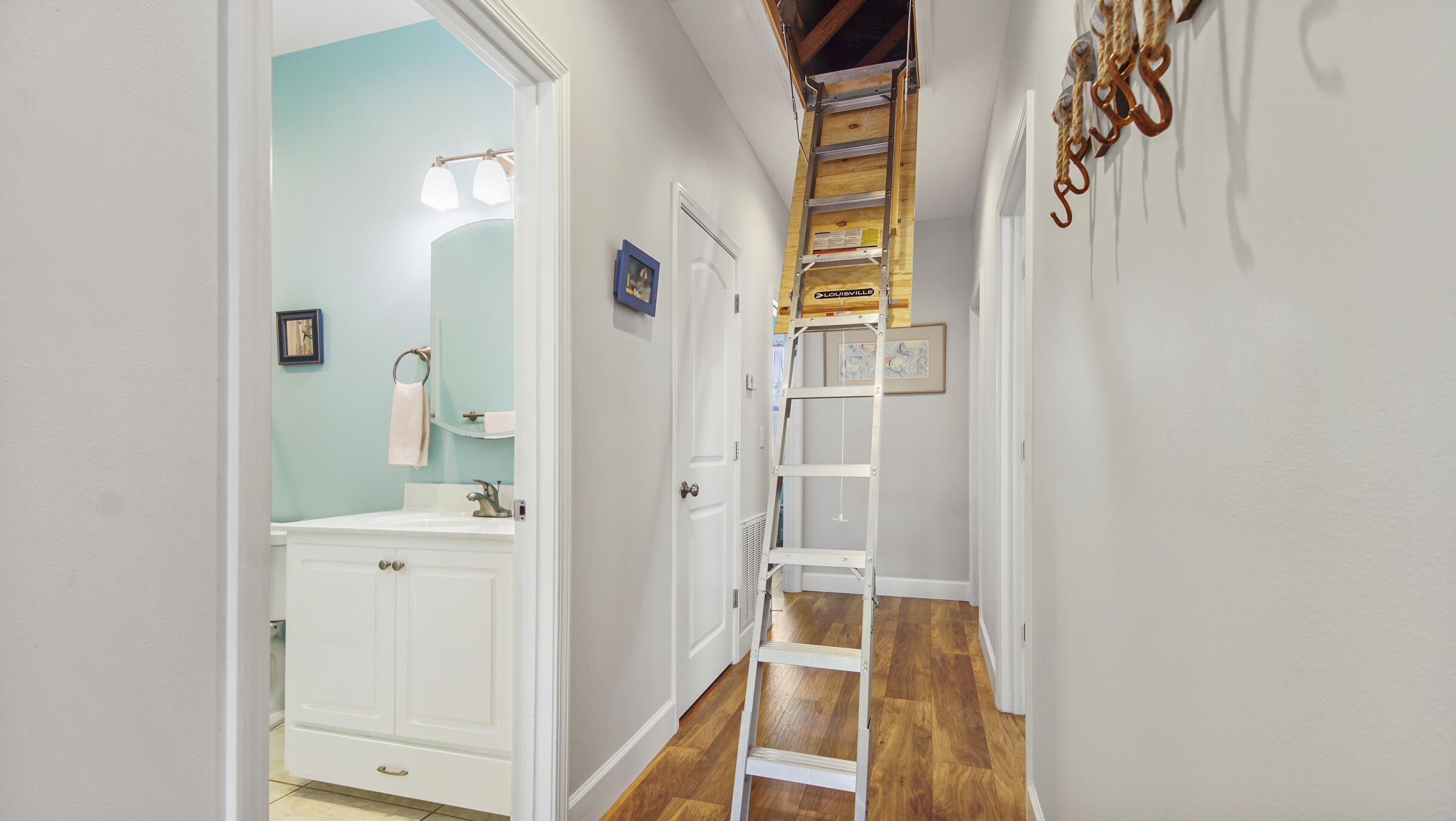 EASTERN LAKE S/D - Residential