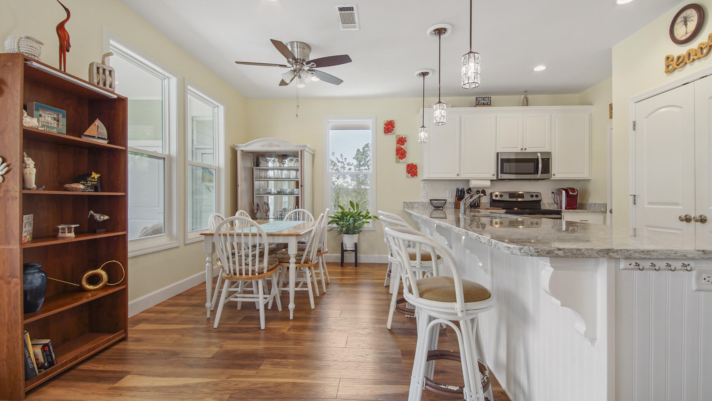 EASTERN LAKE S/D - Residential