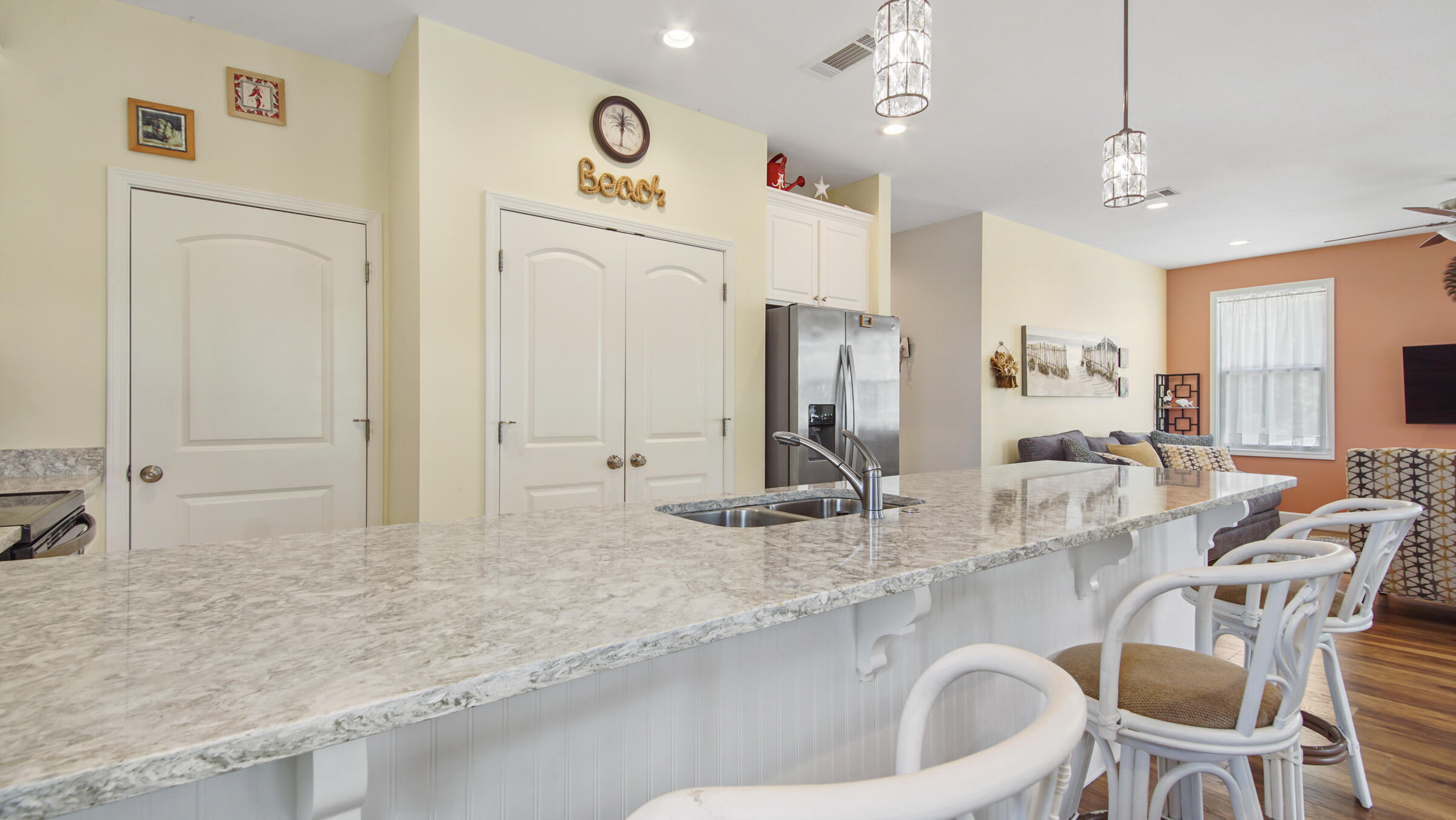 EASTERN LAKE S/D - Residential