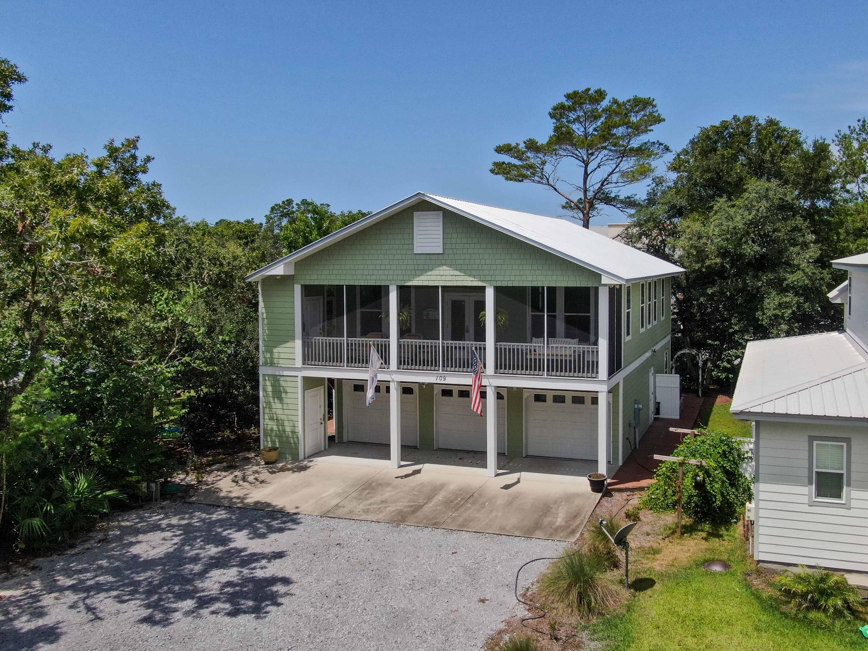 EASTERN LAKE S/D - Residential