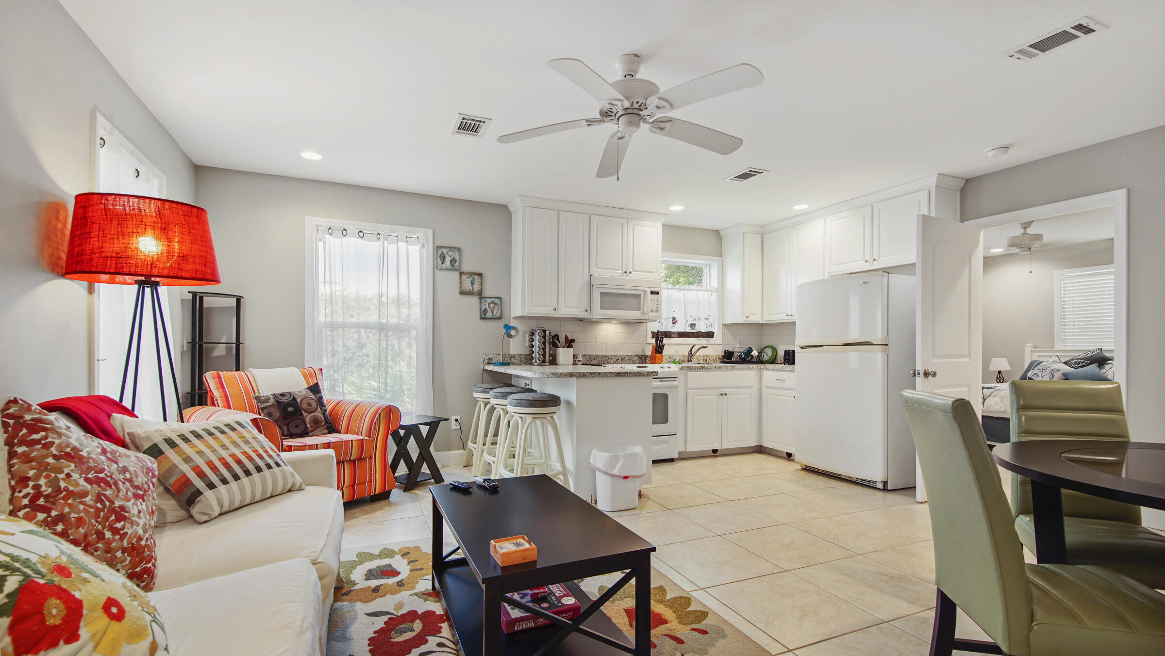 EASTERN LAKE S/D - Residential