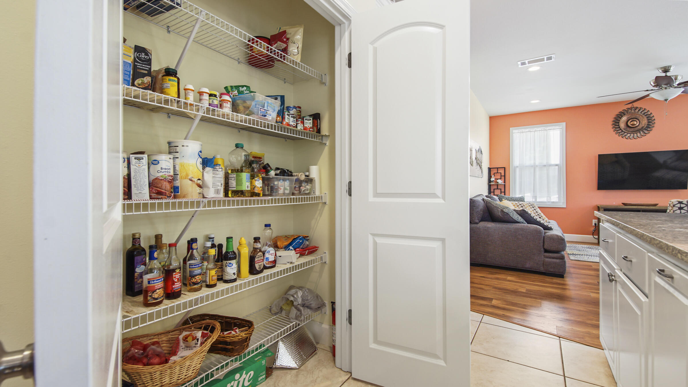 EASTERN LAKE S/D - Residential