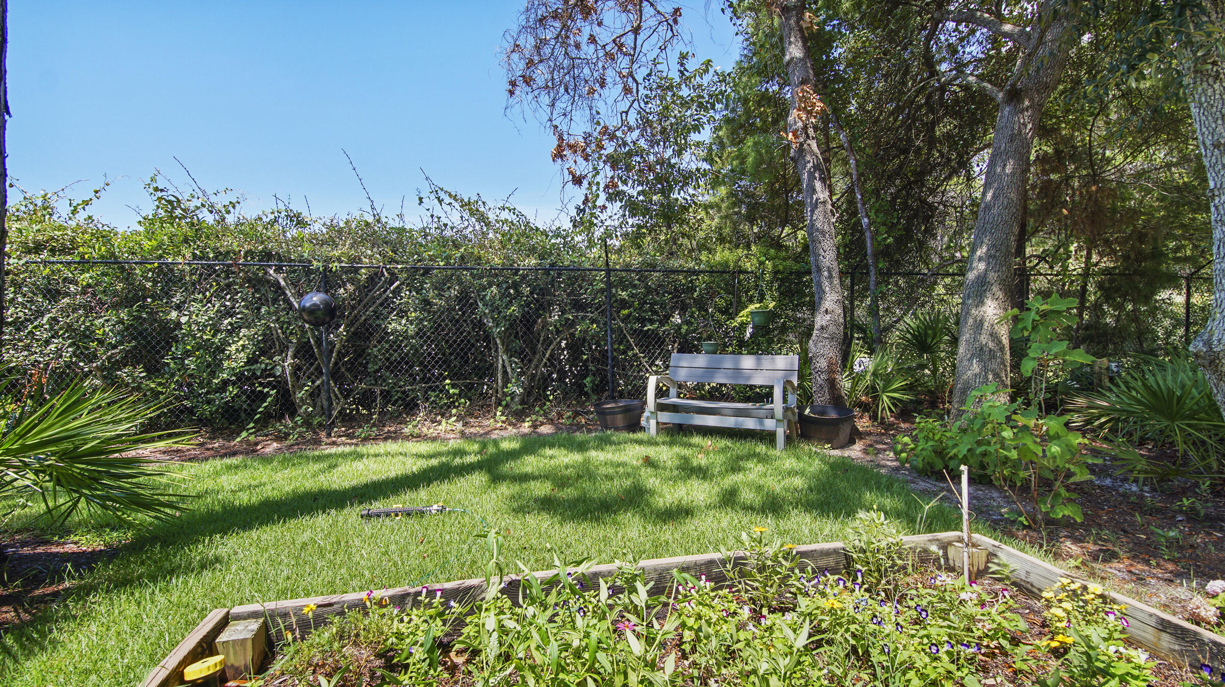 EASTERN LAKE S/D - Residential