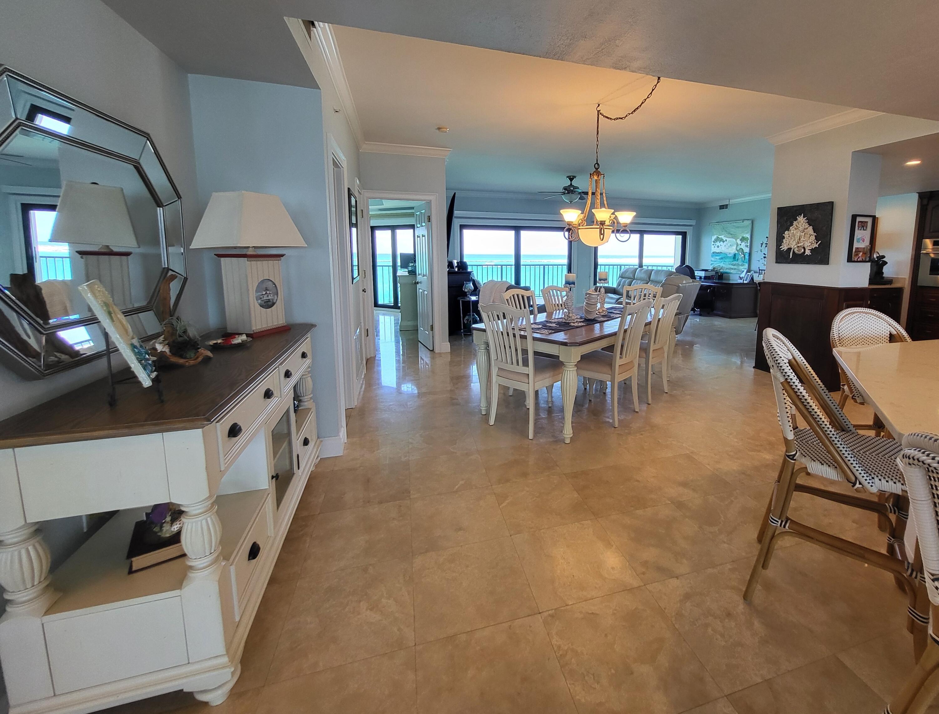 WATERVIEW TOWERS YACHT CLUB - Residential