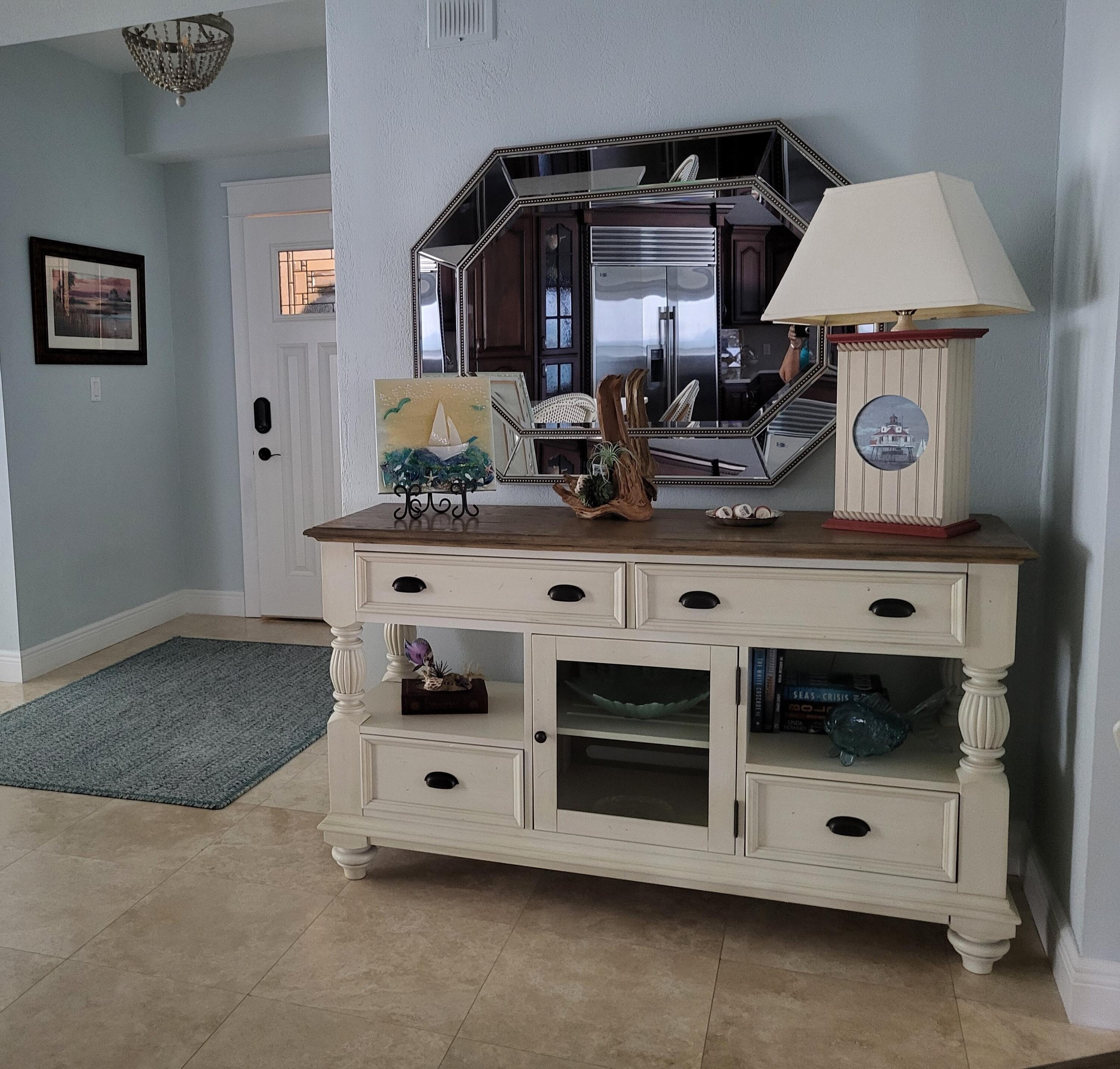 WATERVIEW TOWERS YACHT CLUB - Residential