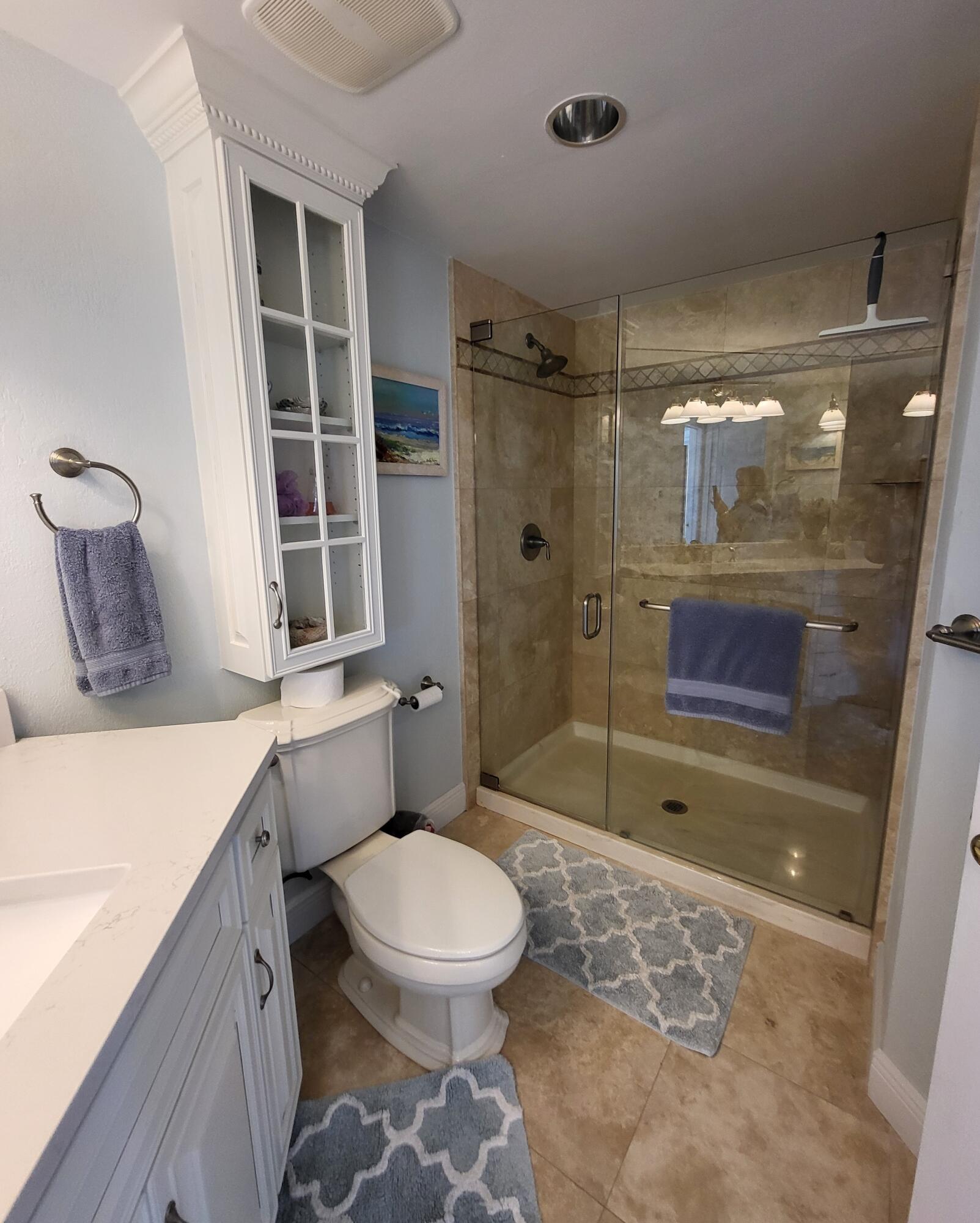 WATERVIEW TOWERS YACHT CLUB - Residential
