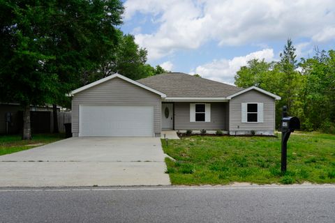 1422 Oakwood Lakes Boulevard DeFuniak Springs FL 32433