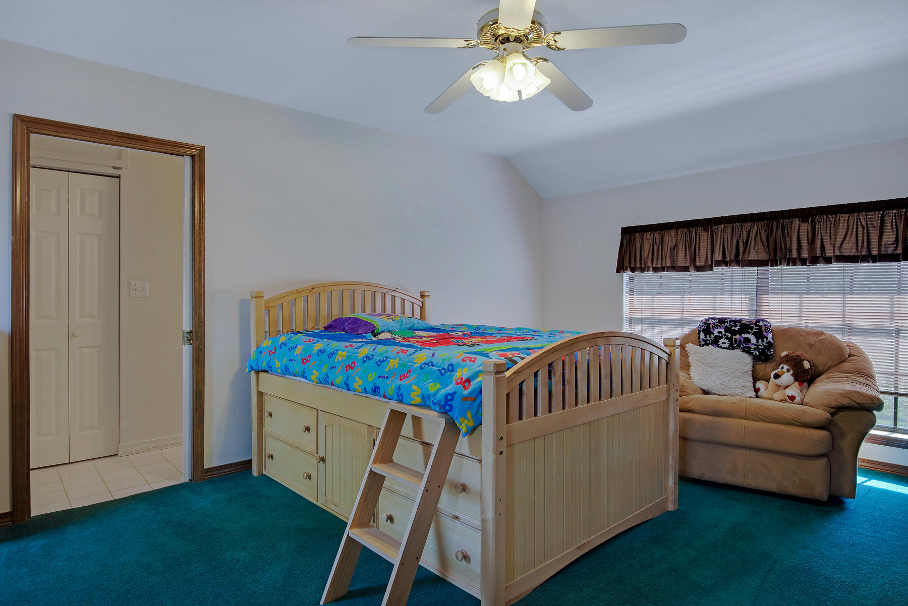 PAGE PLACE - Residential