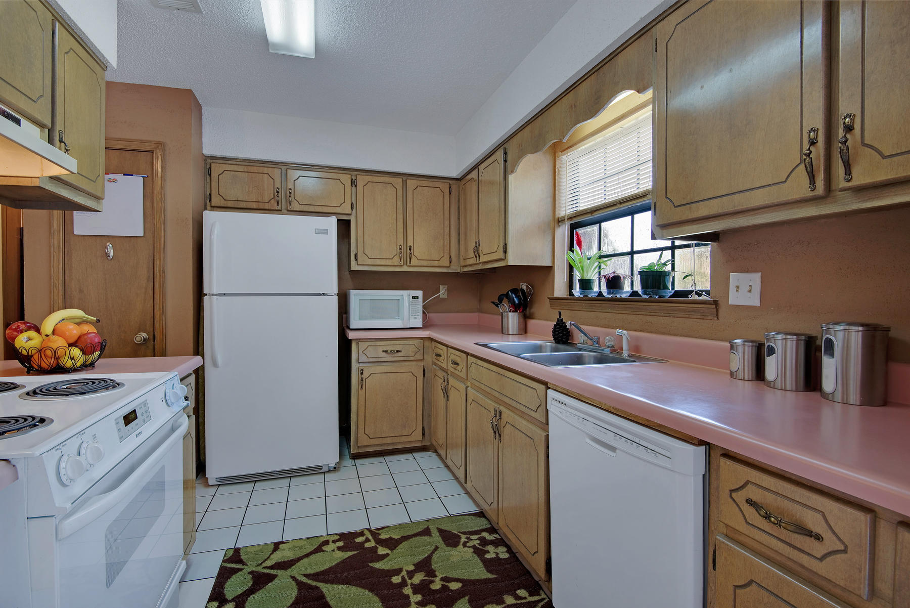 PAGE PLACE - Residential